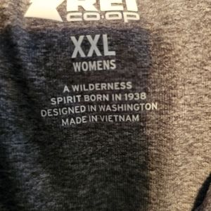 NWT XXL Rei long sleeve shirt